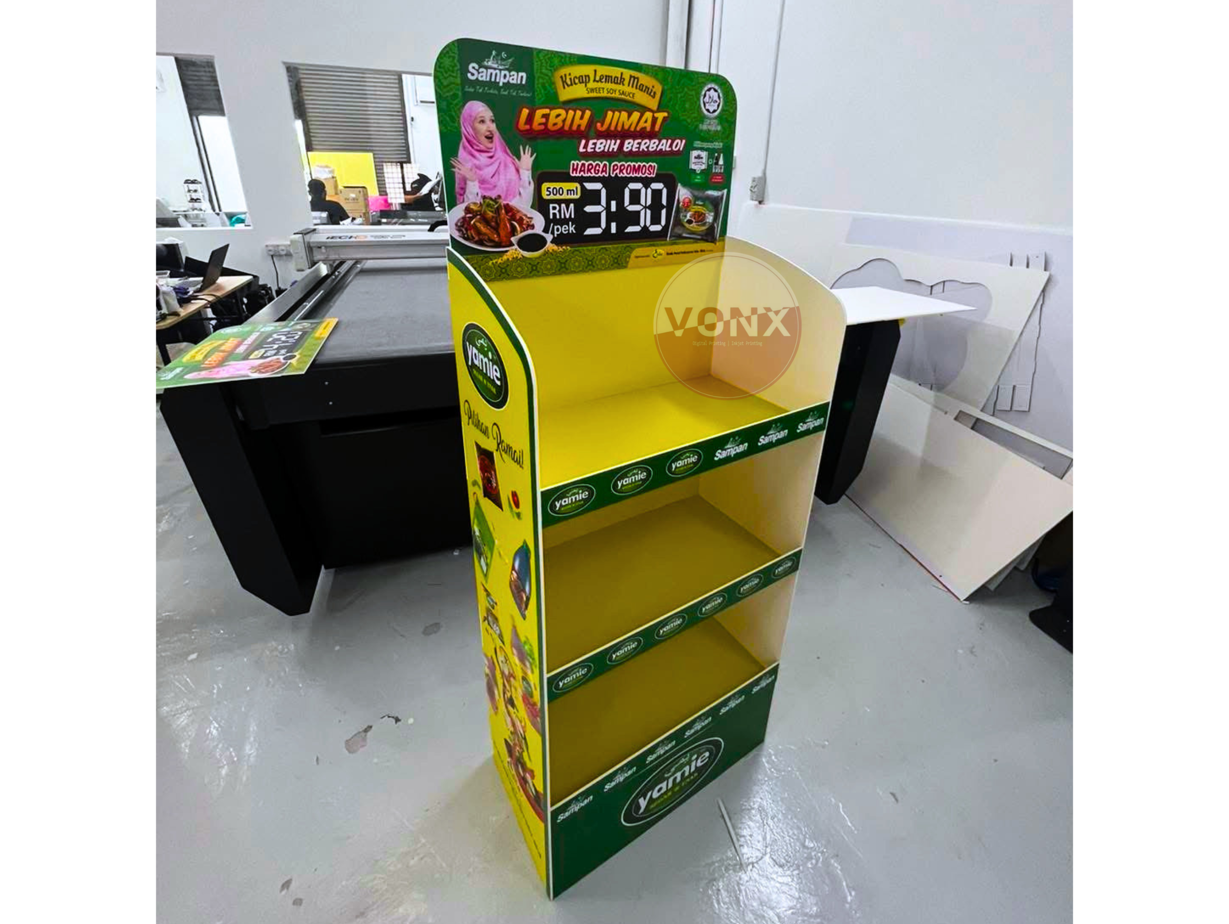 Display Standee Printing 10
